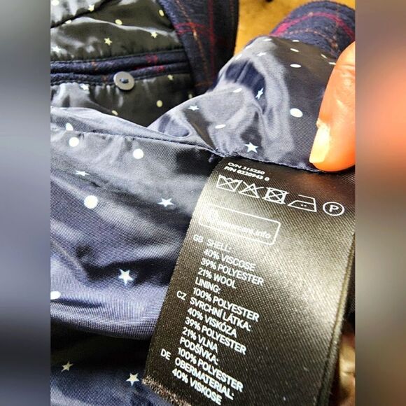 H&M   - Picture 9 of 16